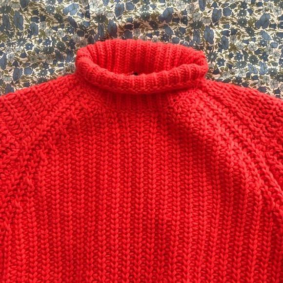 NWOT Minkpink neon pink roll neck sweater XS - Picture 5 of 5